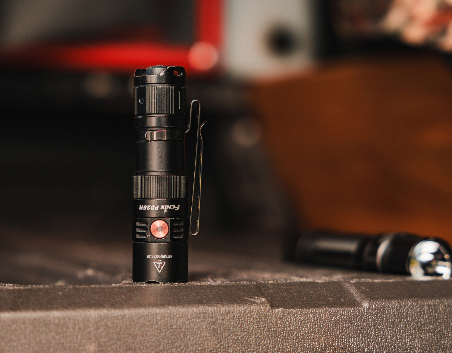 PD25R Flashlight