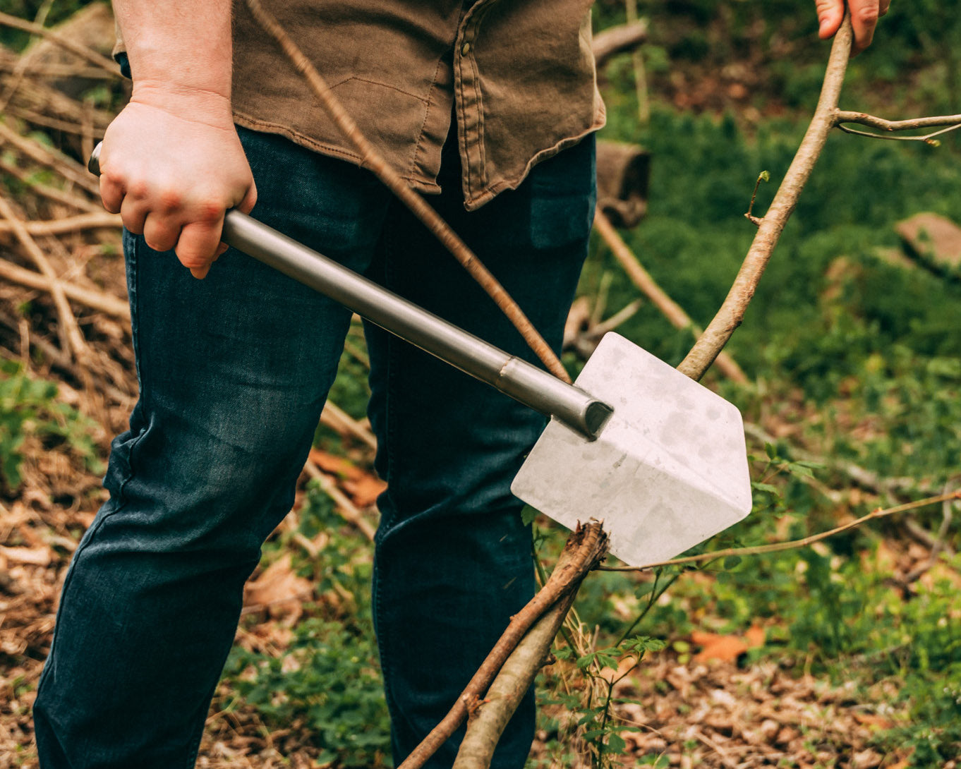 Titanium Pack Shovel