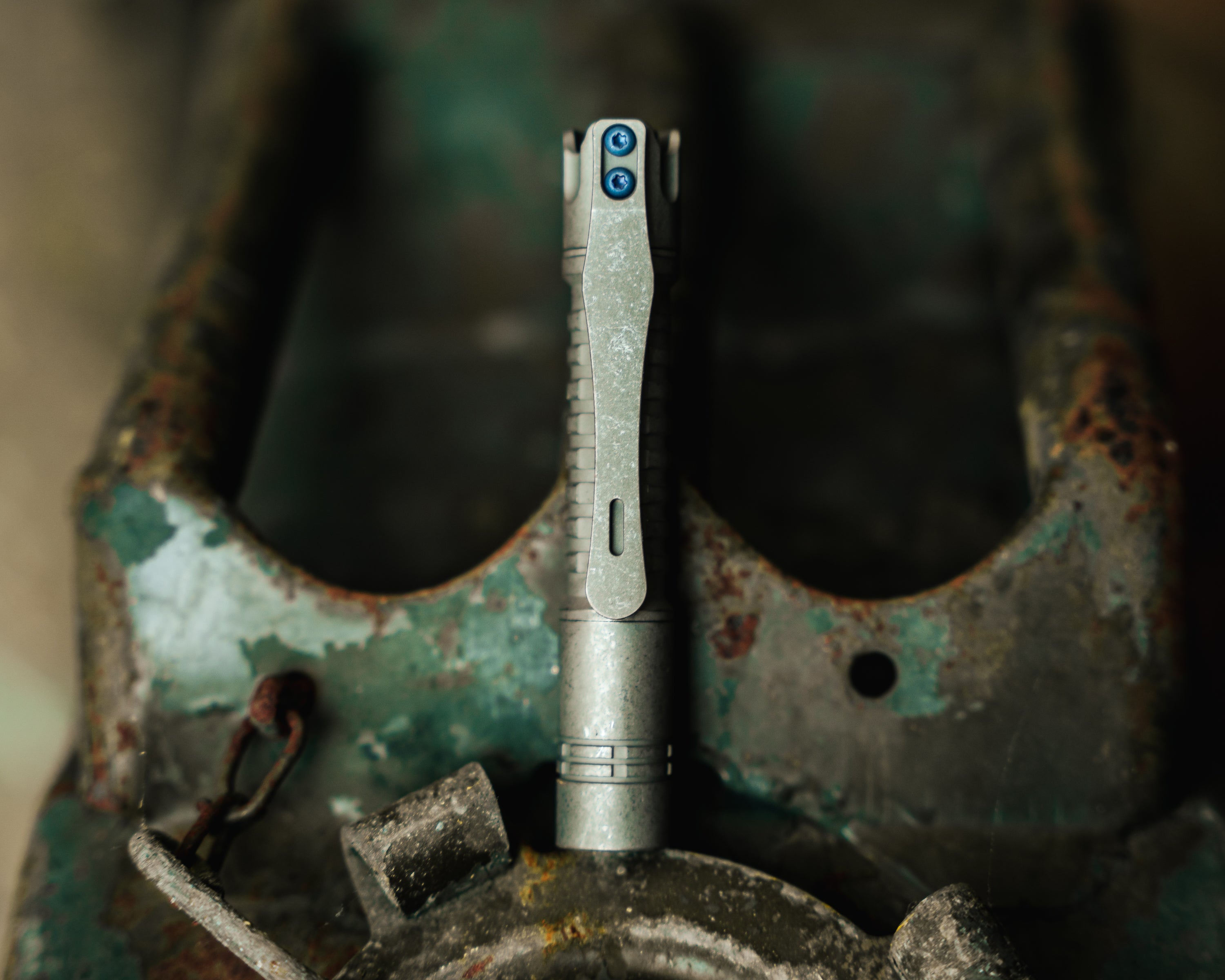 ReyLight Pineapple Mini MK3 Ti Flashlight
