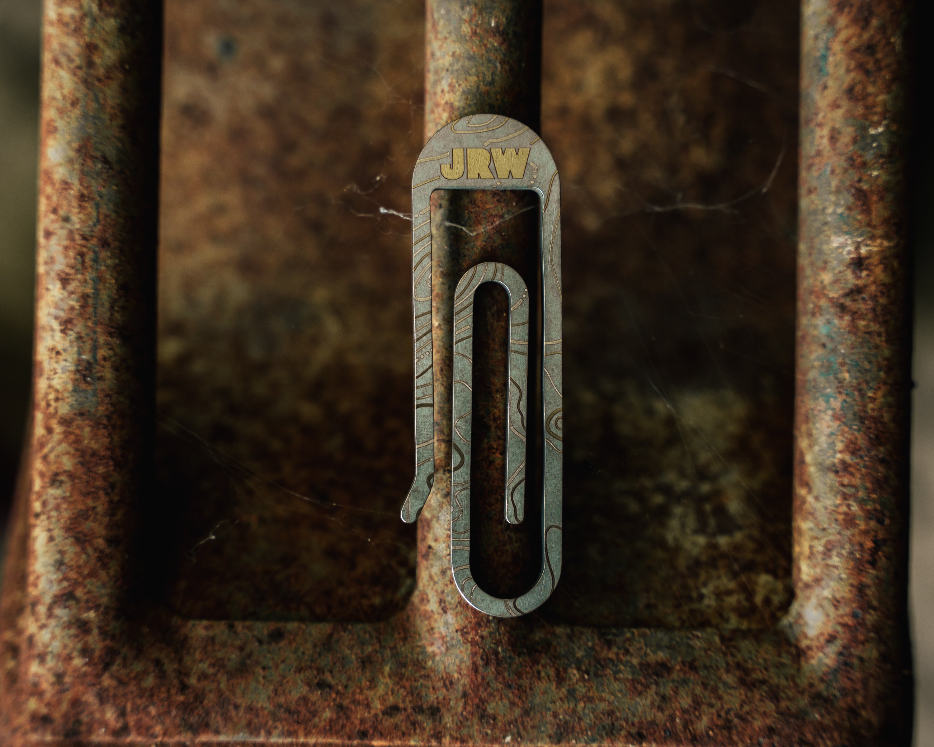 Carry Commission x JRW Gear Topo Tough Clip Tank – Titanium Key Clip