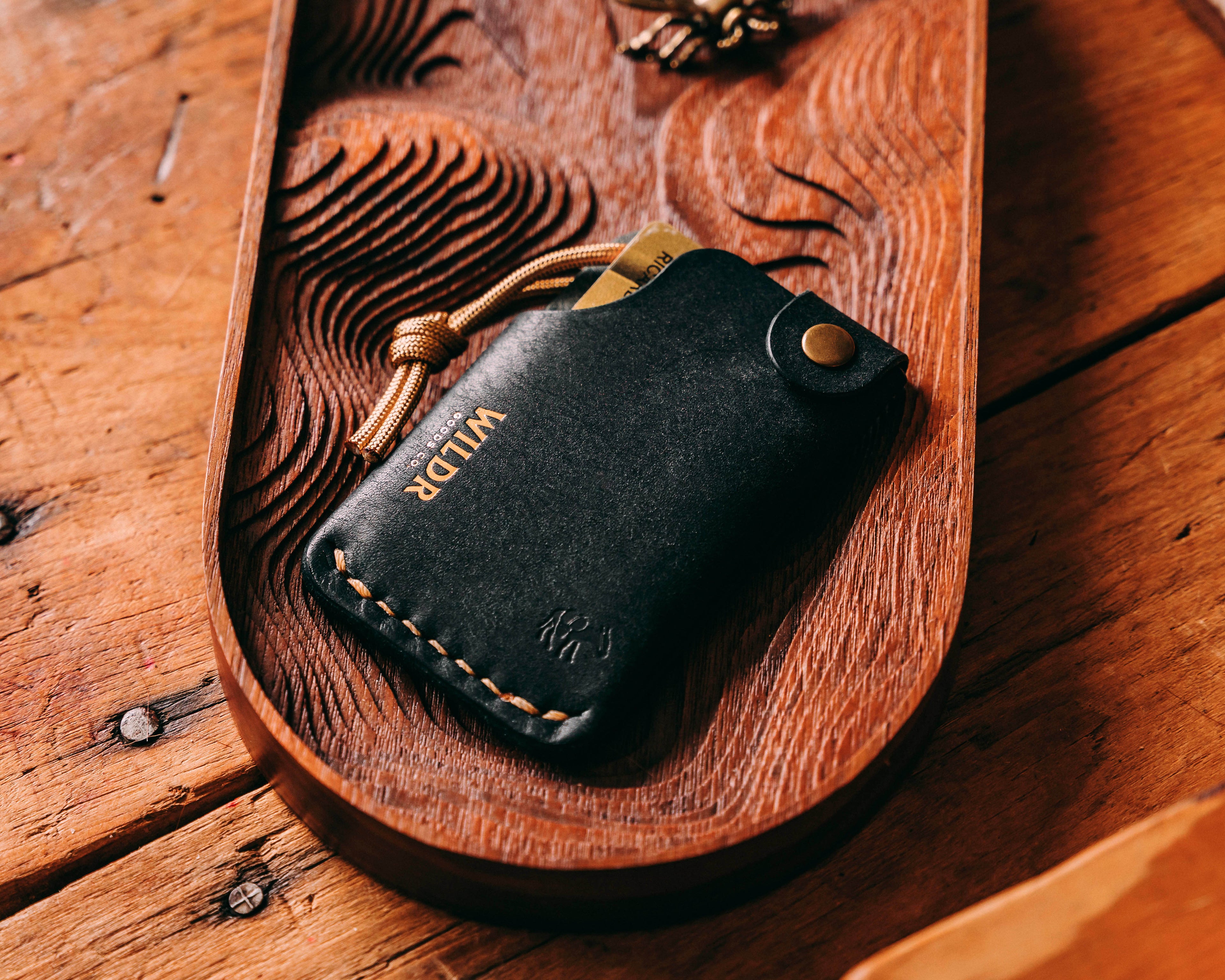 Carry Commission Hitchhiker Wallet