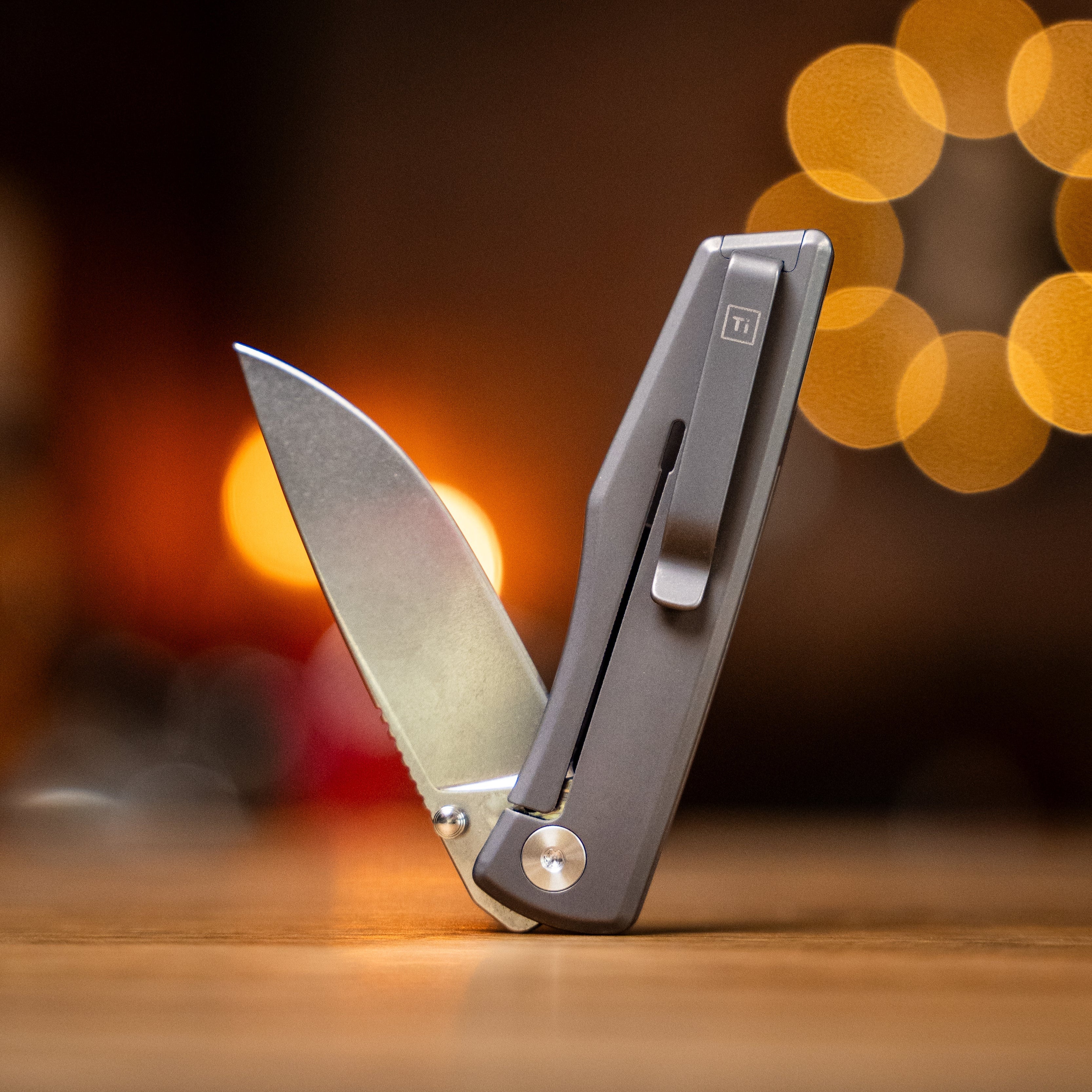 The Overlook Pocket Knife