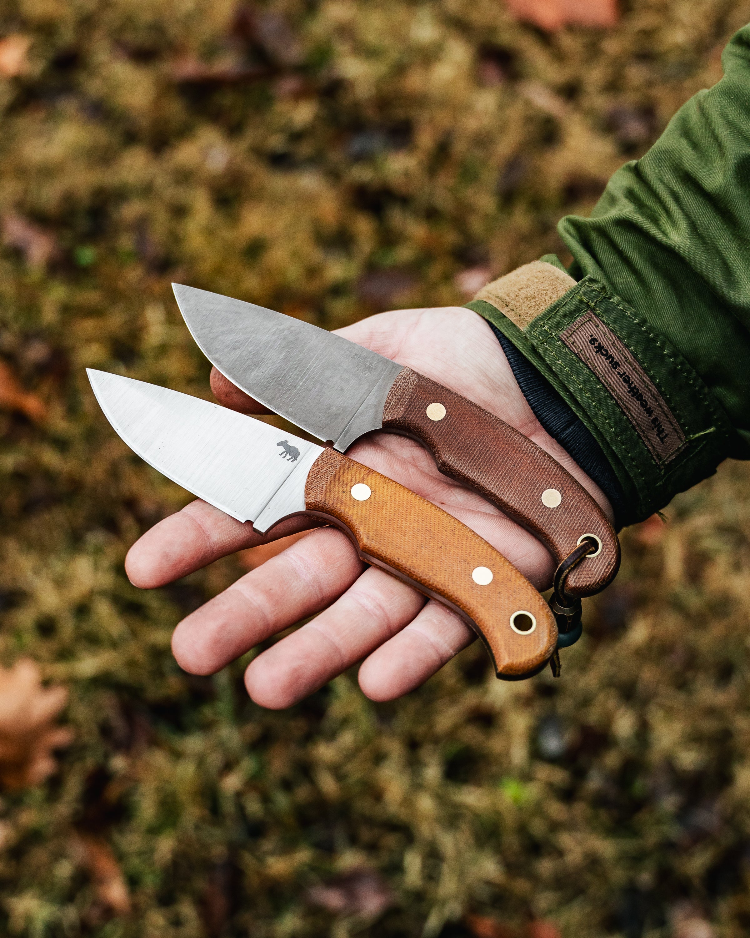 美品 La Révolution cubiste ￼ Carry Commission Camp Mule — A2 Fixed Blade, Natural Micarta | LT