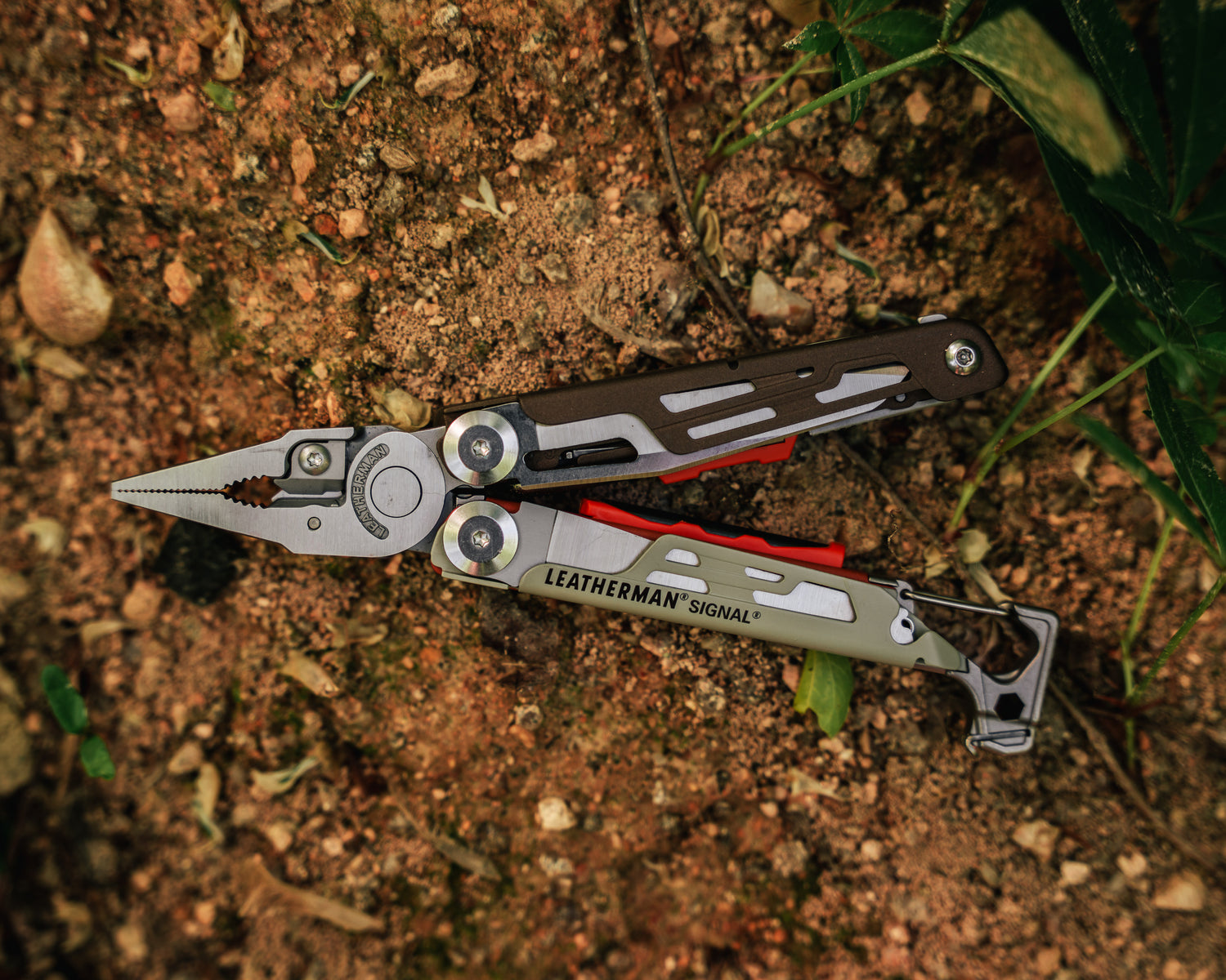 Leatherman Signal Multi-Tool