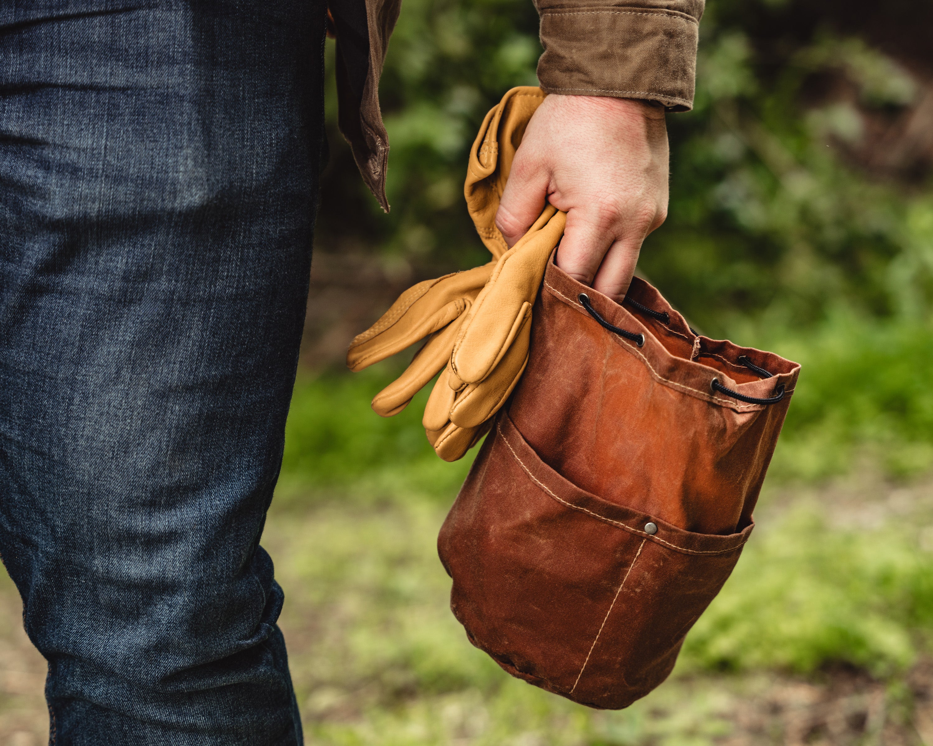 Cedar Bucket Bag