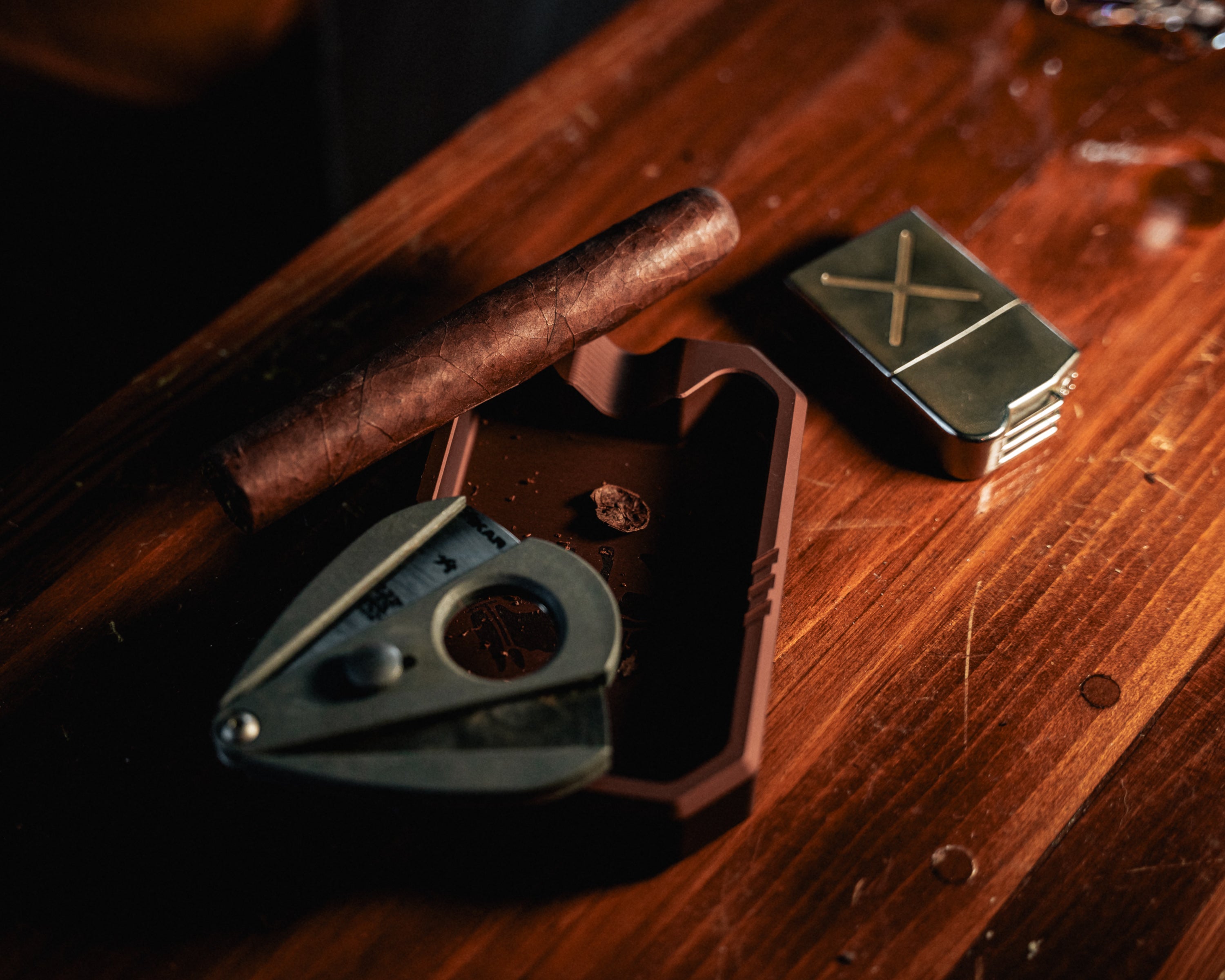 Vice Hardware CC Ass Tray — Laser-Engraved Aluminum, Carry Commission Exclusive