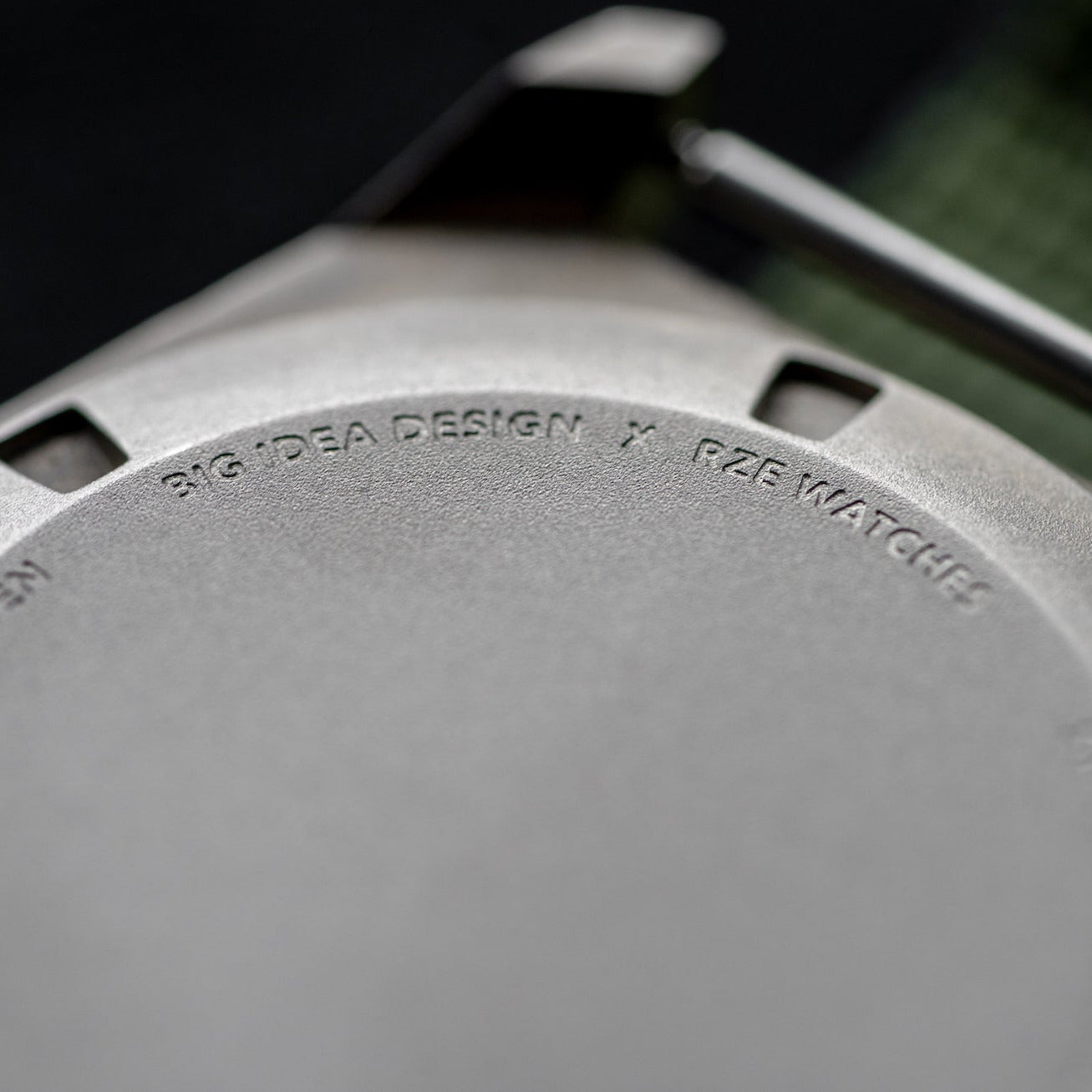 Ti Field Watch Solar