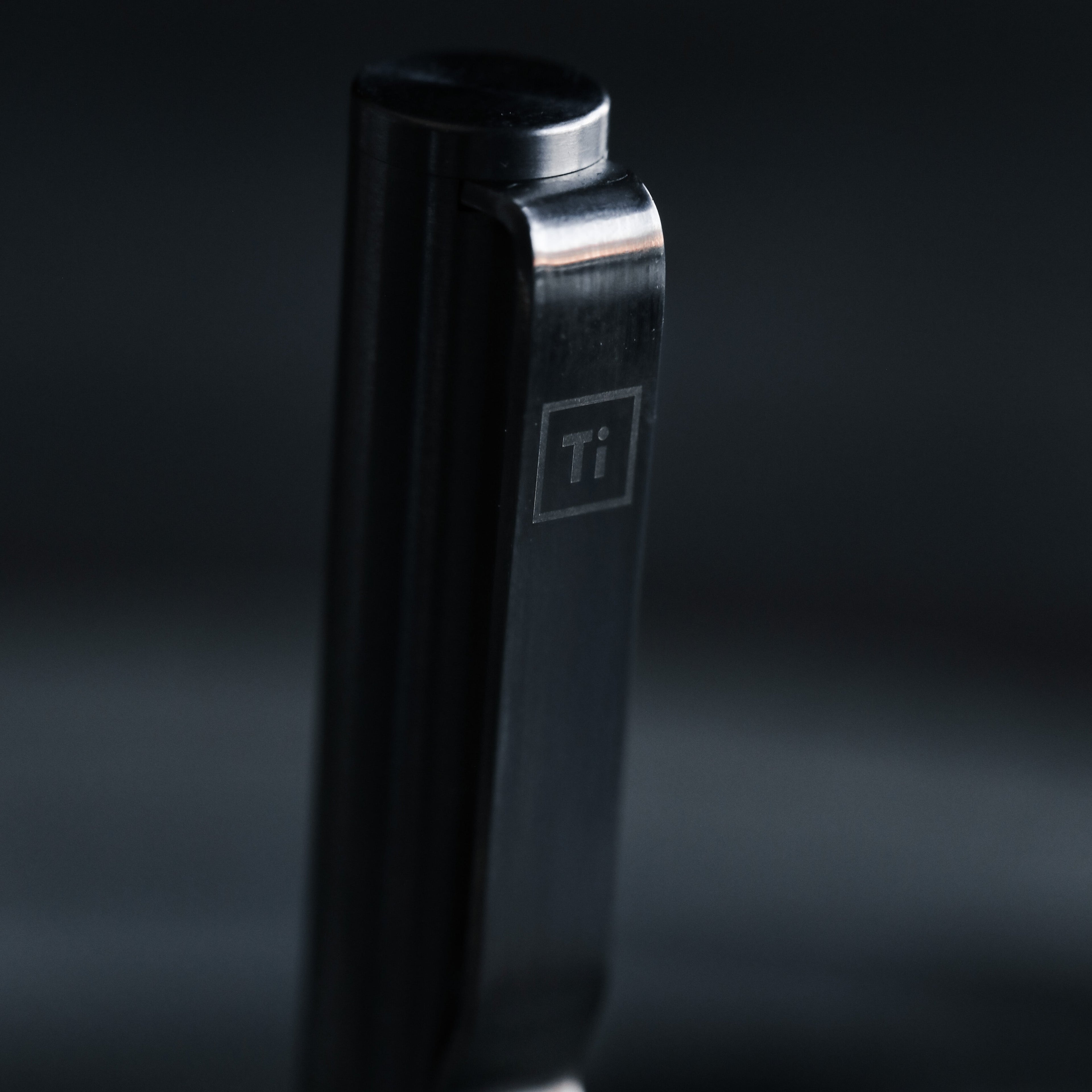 Pocket Pro Pen: The Auto Adjusting EDC Pen