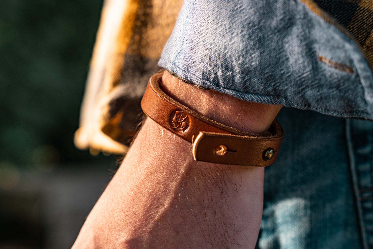 Carry Commission and Rustic Heirloom Leather Strap featured on model&